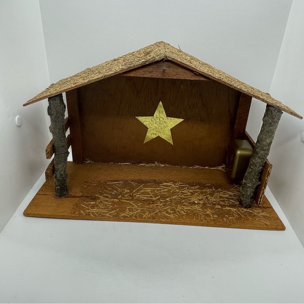 Nativity Scene Set with Stable - Multicolor - Picture 9 of 9
